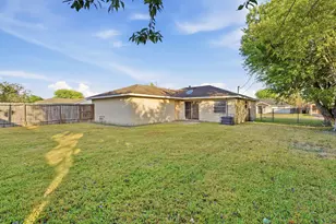 3427 Prudence Dr, Houston, TX 77045 - Photo 25