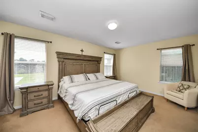 9414 Bauer Oaks Drive, Houston, TX 77095 - Photo 17