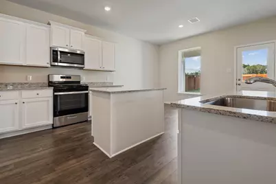 16457 Blossom Grove Drive, Conroe, TX 77303 - Photo 9