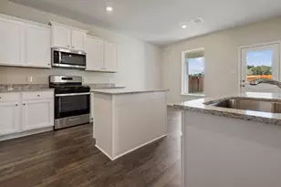 16457 Blossom Grv Dr, Conroe, TX 77303 - Photo 9