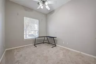 13922 Normandy Ct, Sugar Land, TX 77498 - Photo 31