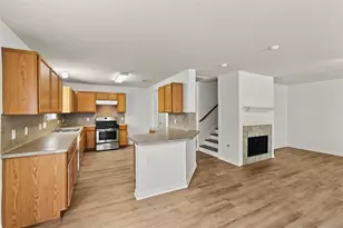 2703 Skyview Glen Ct, Houston, TX 77047 - Photo 9