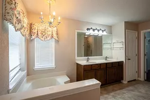3314 Montrose St, Orange, TX 77632 - Photo 13