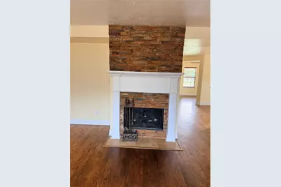 7222 Liberty Ridge Lane, Houston, TX 77049 - Photo 9