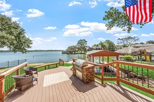 764 Lake View Dr, Montgomery, TX 77356 - Photo 1