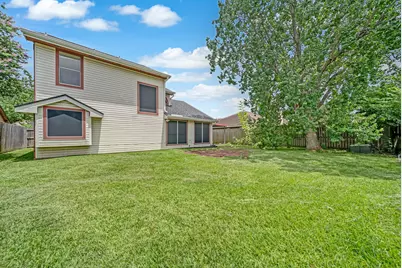 3812 Redbud Drive, La Porte, TX 77571 - Photo 19