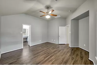 15423 Bell's Viero Court, Magnolia, TX 77354 - Photo 11