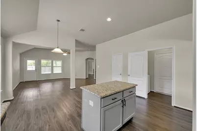 15423 Bell's Viero Court, Magnolia, TX 77354 - Photo 9