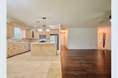 2605 N Abell Street, Wharton, TX 77488 - Photo 7