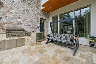 13927 Perthshire Rd, Houston, TX 77079 - Photo 43