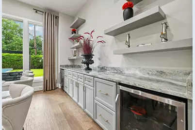 13927 Perthshire Road, Houston, TX 77079 - Photo 7