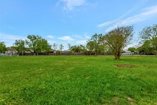 9010 Freeland St, Houston, TX 77075 - Photo 23