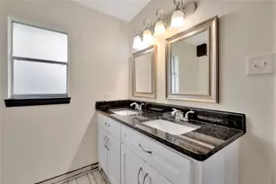 9010 Freeland St, Houston, TX 77075 - Photo 9