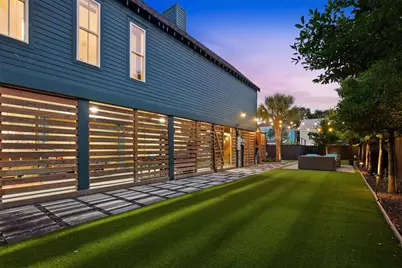 3109 Avenue M 1/2, Galveston, TX 77550 - Photo 5