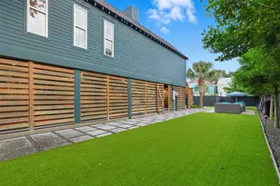 3109 Ave M 1/2, Galveston, TX 77550 - Photo 33