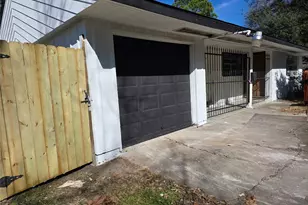 4118 Lemac Dr, Houston, TX 77025 - Photo 3