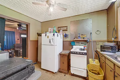 121 Patterson Road, Brazoria, TX 77422 - Photo 7