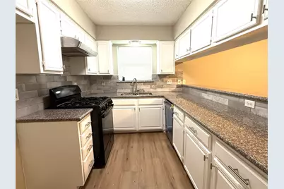 3022 Mosby Drive, Sugar Land, TX 77479 - Photo 9