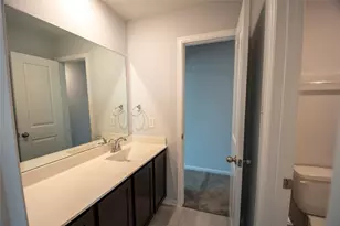 318 Cabernet Dr, Alvin, TX 77511 - Photo 39