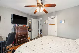 910 W 6th St, Freeport, TX 77541 - Photo 15