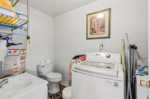 910 W 6th St, Freeport, TX 77541 - Photo 19