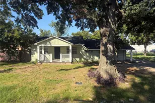 2434 Oleander Dr, Pasadena, TX 77503 - Photo 1