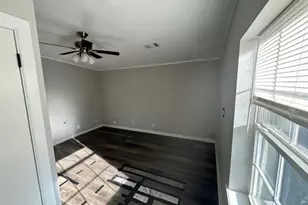 2035 Stone Trace Dr, Rosharon, TX 77583 - Photo 11