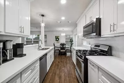 2709 Los Alamos Circle, Deer Park, TX 77536 - Photo 11