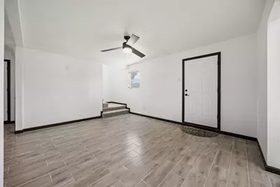 1913 30th Street, Galveston, TX 77550 - Photo 7