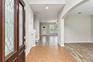 43 W Spindle Tree Cir, The Woodlands, TX 77382 - Photo 5