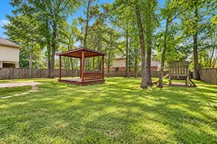43 W Spindle Tree Cir, The Woodlands, TX 77382 - Photo 47