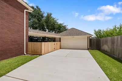 16710 Rustic Colony Drive, Sugar Land, TX 77479 - Photo 43