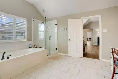 1135 Enclave Square W, Houston, TX 77077 - Photo 21
