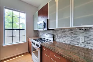 1414 Emancipation Ave, Houston, TX 77003 - Photo 11