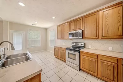 18106 Linden Forest Lane, Katy, TX 77449 - Photo 13