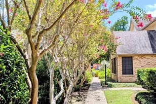 2425 Holly Hall St, Houston, TX 77054 - Photo 29
