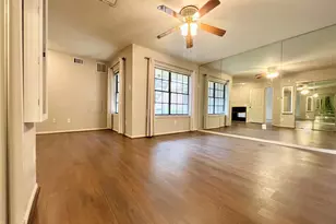 2425 Holly Hall St, Houston, TX 77054 - Photo 15