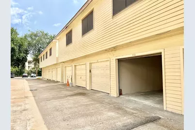 2425 Holly Hall Street #62, Houston, TX 77054 - Photo 25