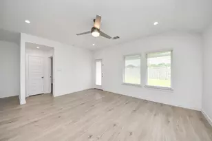 1618 Westway Dr, Arcola, TX 77545 - Photo 25