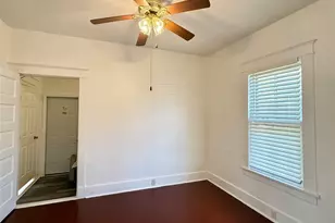 1916 26th St, Galveston, TX 77550 - Photo 25