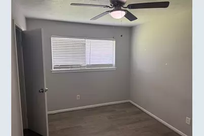 1534 Alderbrook Drive, Sugar Land, TX 77498 - Photo 9