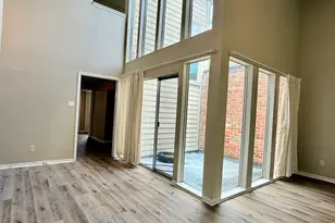 7915 Kendalia Dr, Houston, TX 77036 - Photo 5