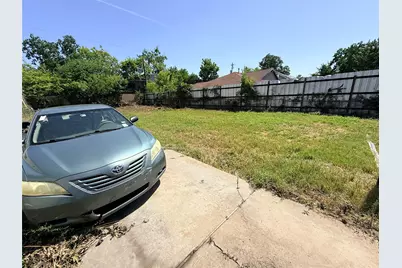 8930 Bellflower Street, Houston, TX 77063 - Photo 7