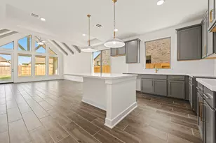 2018 Lobo Ct, Montgomery, TX 77316 - Photo 3