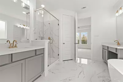 2018 Lobo Court, Montgomery, TX 77316 - Photo 9