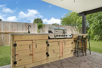 12115 Wood Forest Drive Drive, Houston, TX 77013 - Photo 39