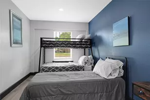 12115 Wood Forest Dr Dr, Houston, TX 77013 - Photo 37