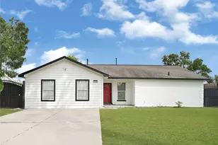 12115 Wood Forest Dr Dr, Houston, TX 77013 - Photo 15