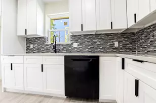 11203 Rousseau Dr, Houston, TX 77065 - Photo 11