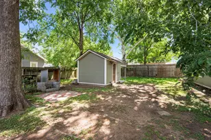 1036 Jackson St, Columbus, TX 78934 - Photo 19